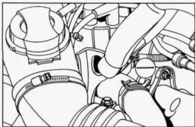 Technical line drawing of an engine cylinder assembly (no text or symbols)