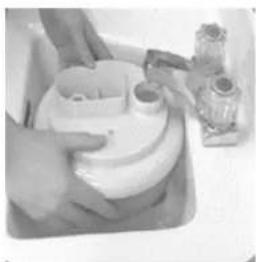 Crane EE-3186 - ALWAYS use fresh cool water when operating the humidifier. - 2