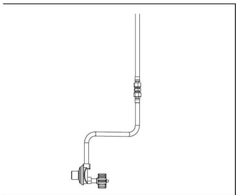 Pure technical line drawing of a pipe fitting with no text or symbols