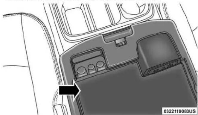 RAM 3500 (2018) - GETTING TO KNOW YOUR VEHICLE 123 - 1