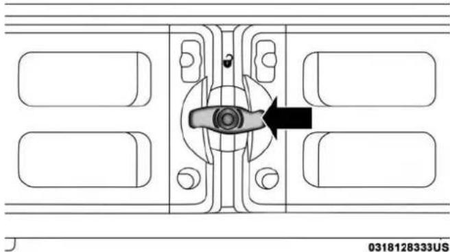 RAM 3500 (2018) - DividerPosition - 3