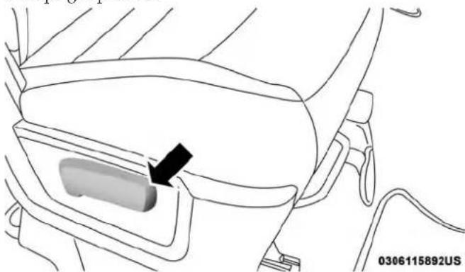 RAM 3500 (2018) - ManualFrontSeatReclineAdjustment - 1