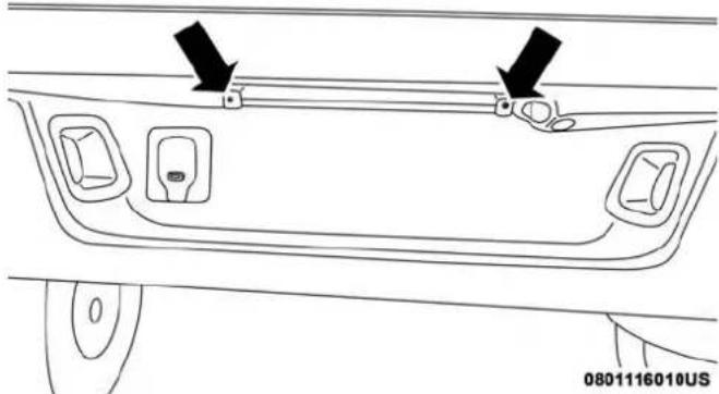 RAM 3500 (2018) - RearLampBarIDMarker(DualRearWheels)—If Equipped - 1