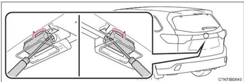 TOYOTA Highlander Hybrid (2018) - License plate lights - 1