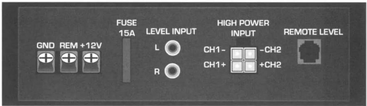 GND REM +12V FUSE 15A LEVEL INPUT L R HIGH POWER INPUT CH1- -CH2 CH1+ +CH2 REMOTE LEVEL