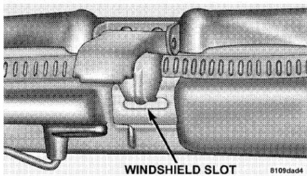 WINDSHIELD SLOT 8109dad4