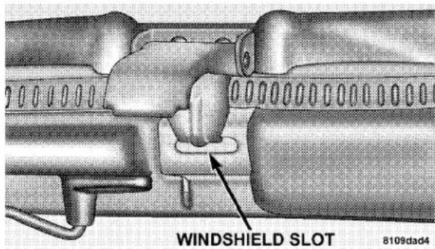 WINDSHIELD SLOT 8109dad4
