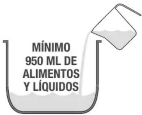 MÍNIMO 950 ML DE ALIMENTOS Y LÍQUIDOS
