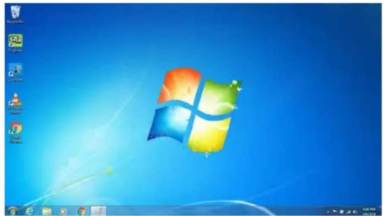Windows XP desktop screenshot showing the Windows logo and taskbar icons in Chinese