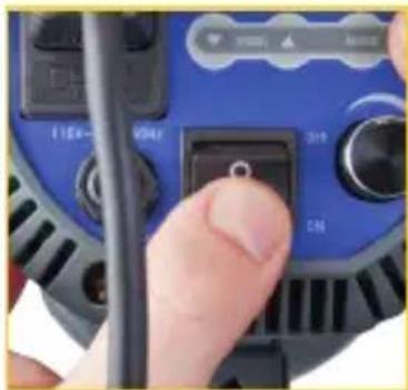 Impact VC-500WLN - Powering the Monolight - 1