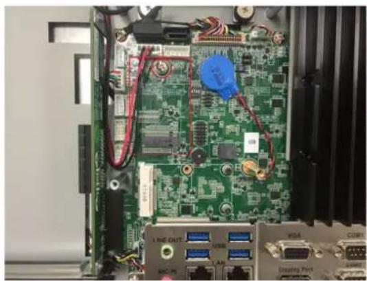 Advantech PPC-3151 - Installing M.2 - 1