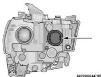 RAM Chassis Cab (2022) - High Beam - 1