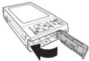 SANYO VPC-E1090 - Inserting an SD/SDHC Memory Card - 4