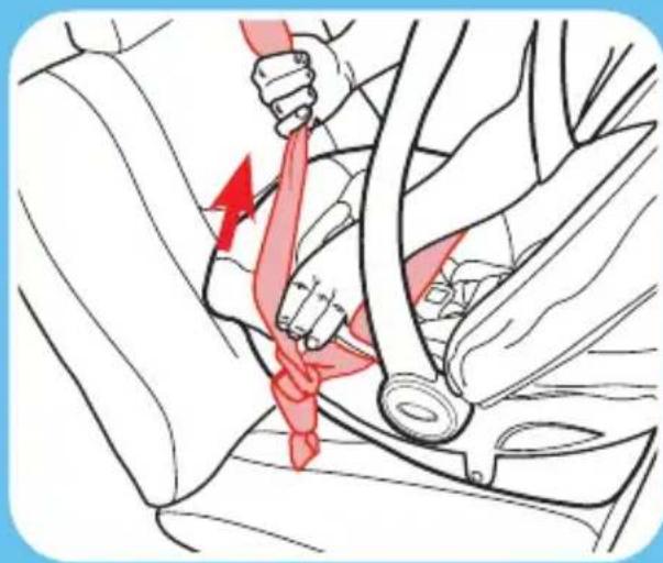 GRACO Premier SnugRide SnugFit 35 XT - Lock the Vehicle Seat Belt - 5