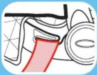 GRACO Premier SnugRide SnugFit 35 XT - Lock the Vehicle Seat Belt - 2