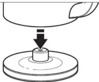 KITCHENAID Artisan Electric Kettle - FILLING THE ELECTRIC KETTLE WITH WATER - 4