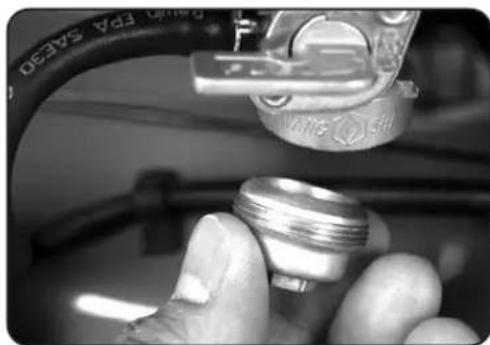 DuroMax DS13000EH - Shut fuel valve off - 1
