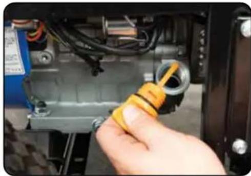 DuroMax XP12000E - Checking the Oil - 1