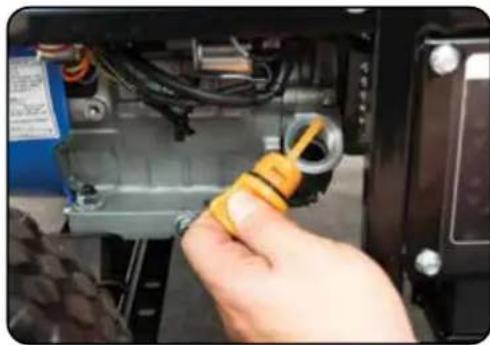 DuroMax XP12000E - Step 1 - Check the Oil - 1