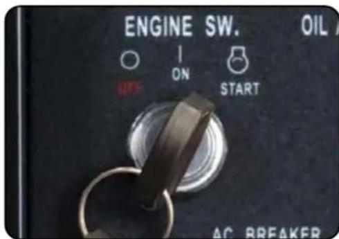 ENGINE SW. OIL OFF ON START AC BREAKER