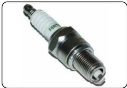DuroMax XP12000E - Remove spark plug - 1