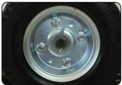 DuroMax XP7500X - Install outside wheel washers - 1