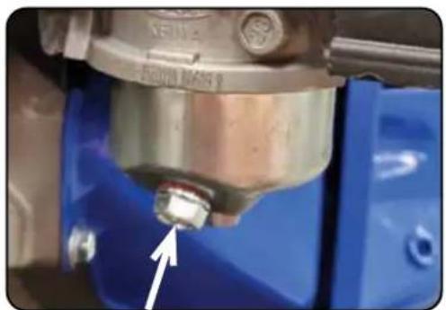 DuroMax XP7500DX - Shut fuel valve OFF - 1