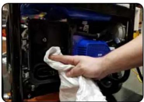 DuroMax XP7500DX - Remove air cleaner cover - 1