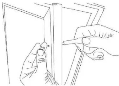 EDGESTAR CWF440SZ - Removing and Installing Decorative Plugs - 6