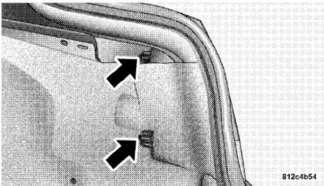 Chrysler 300 SRT (2010) - Tail/Stop, Tail, TurnSignalLamp, and Backup Lamp - 1