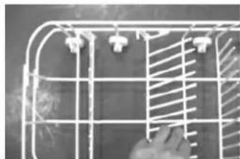 Caple Di624 - Folding Spikes of Lower Basket - 1