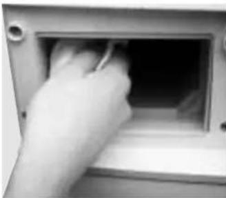Creda W120VW - REMOVING AND CLEANING THE DISPENSER DRAWER AND COMPARTMENTS - 3