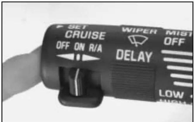 SET CRUISE OFF ON R/A WIPER MIST OFF DELAY LOW HIGH