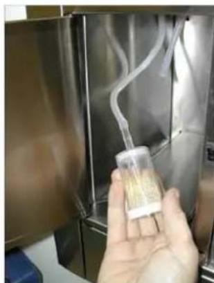 BAUMATIC BEC1SS - Filling the water reservoir - 12