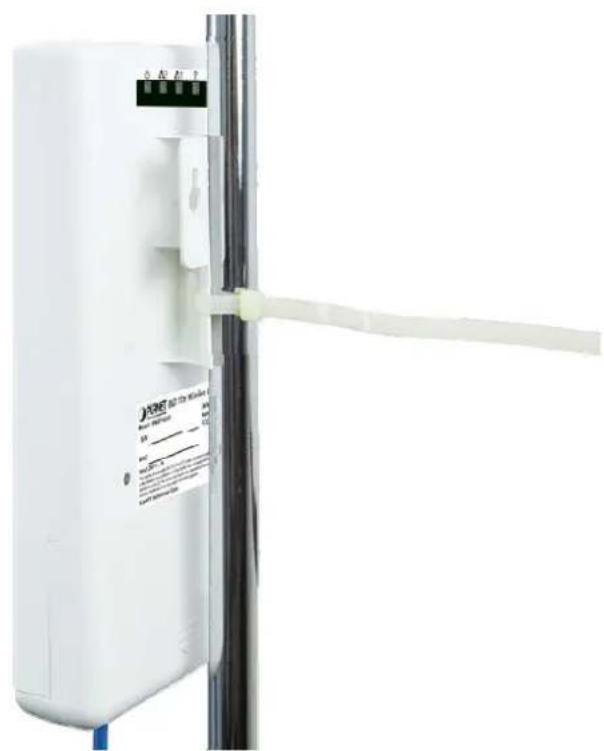 Planet WNAP-7335 - Standard Pole Mounting - 1