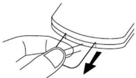 Logik L7TWIN11 - Removing the Insulating Strip from the Remote Control - 1