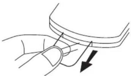 Logik L10SPDVD17 - Removing the Plastic Strip from the Remote Control - 1
