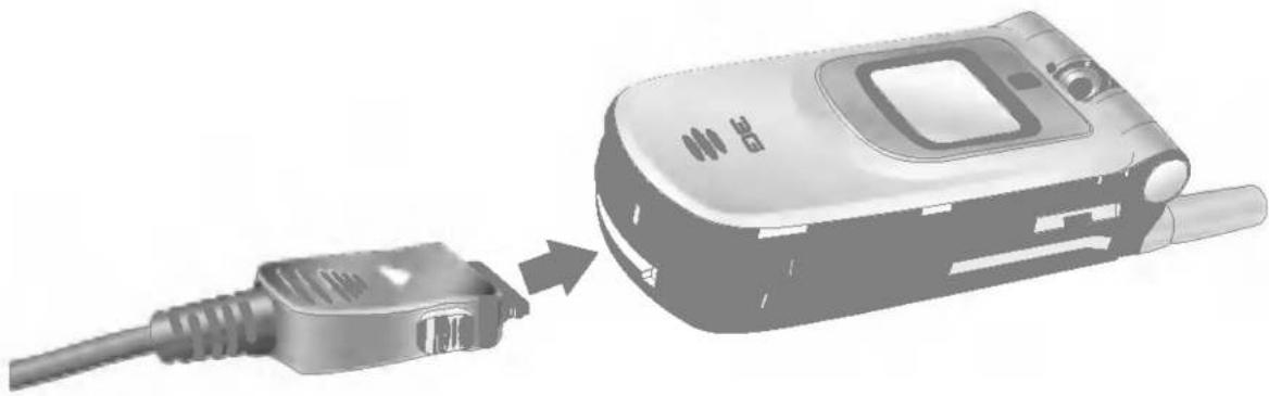 LG U8100 - Charging the Battery - 1