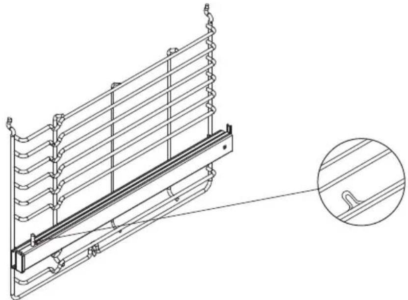 Technical line drawing of a structural frame with diagonal bracing and a magnified inset showing a detail (no text or symbols).