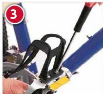 Raleigh Willow - CHECKING PEDALS - 3