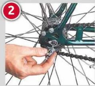Raleigh Mustang - Adjusting a Sturmey Archer - 3