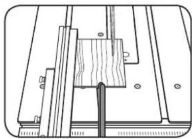 Ozito TBS-254 - Cutting Narrow Work Pieces - 2