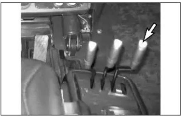 CROWN CGC35S-5 - Sideshift Attachment Control (If Equipped) - 1