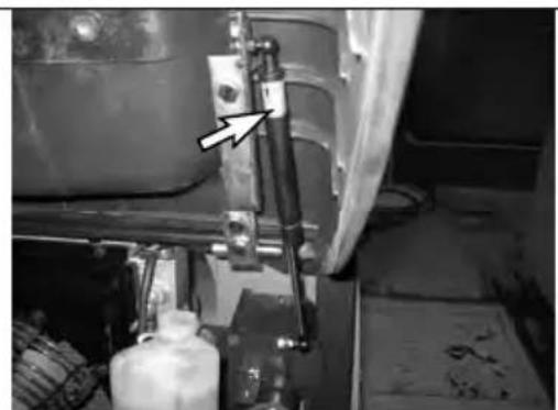 CROWN CGC35S-5 - Engine Compartment - 2