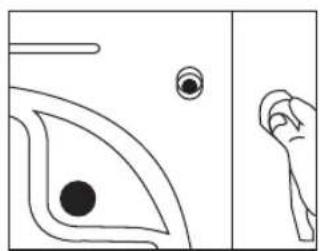 DELONGHI D714WM19 - connecting the water supply hose - 3
