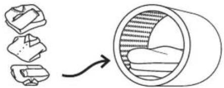DELONGHI D712WM16 - adding delicate laundry items to the drum - 1