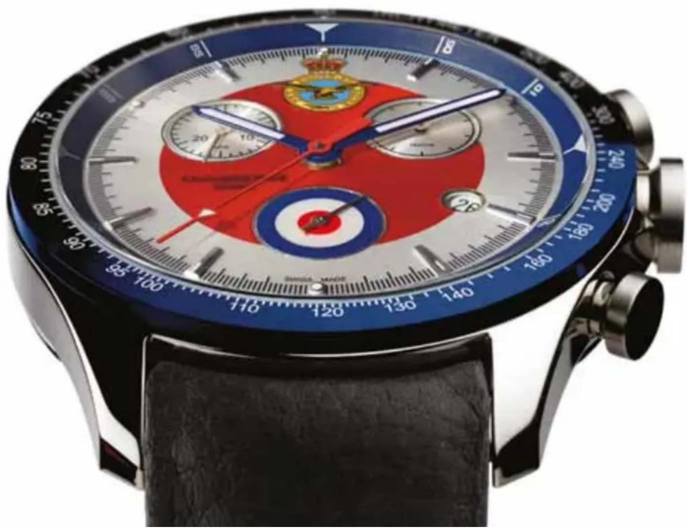 Christopher Ward C70 Ad Astra - Control buttons - 2