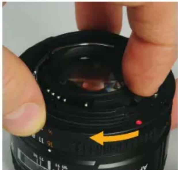 Vello LA-CEF-NAF - TO REMOVE THE LENS ADAPTER - 4