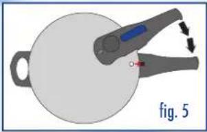 ELO Praktika Plus XL 5L - Closing the Pressure Cooker - 2