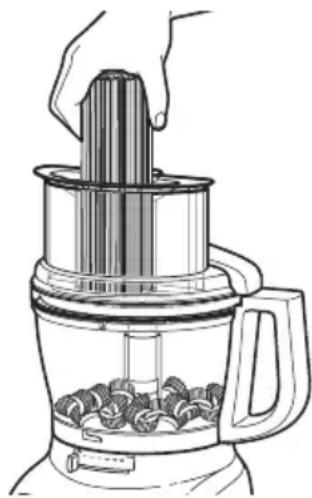 KITCHENAID 5KFP1335BOB - Using a Slicing or Shredding Disc - 2